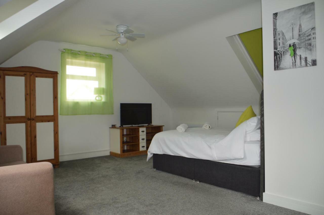 Tarras Hotel Little Hadham Buitenkant foto